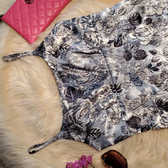 NWT Wild Fable Blue Floral mini dress - Picture 8 of 16